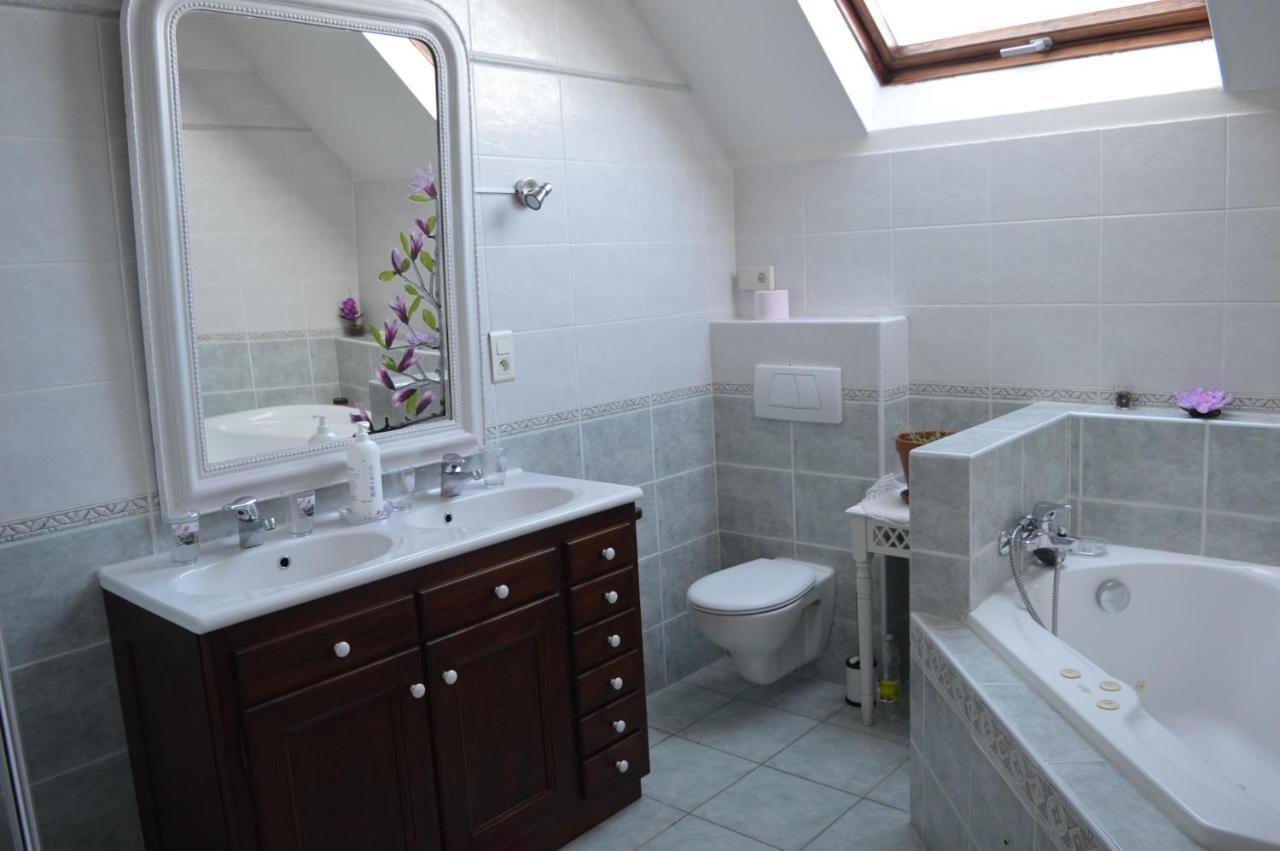 La Motte-en-Beauges Chambres D'Hotes Des Bauges Route 26 57 المظهر الخارجي الصورة