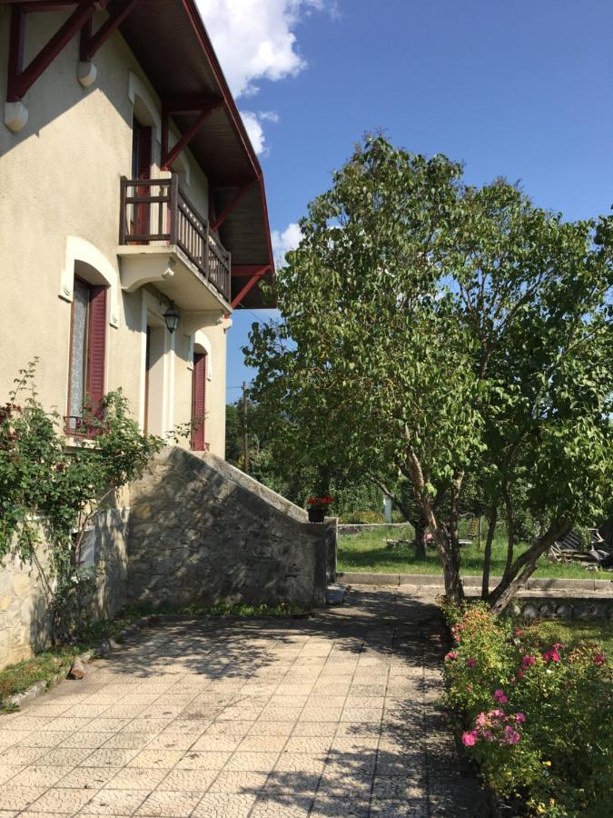 La Motte-en-Beauges Chambres D'Hotes Des Bauges Route 26 57 المظهر الخارجي الصورة